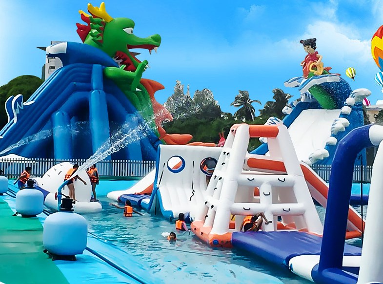 Ground inflatable floating water park